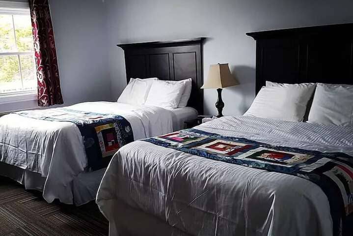 Room 32 of 55