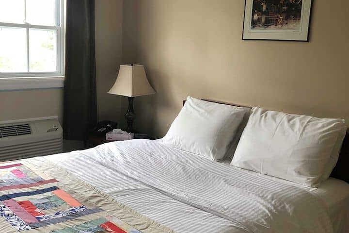 Room 18 of 55
