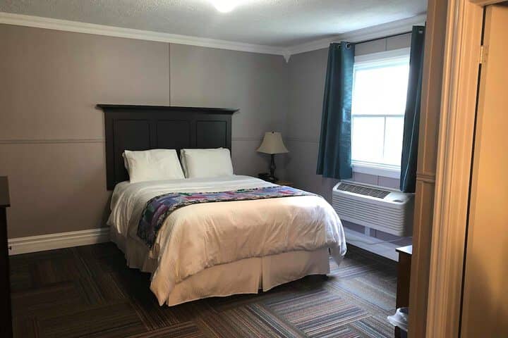 Room 10 of 55