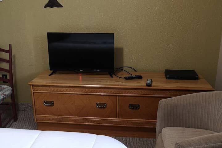 Room 27 of 55